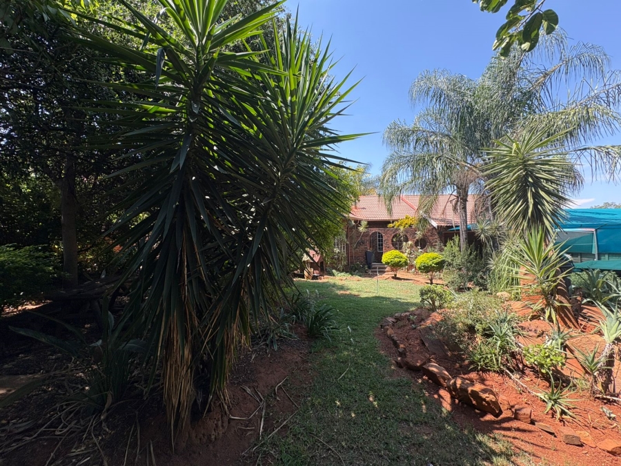 3 Bedroom Property for Sale in Safari Gardens North West